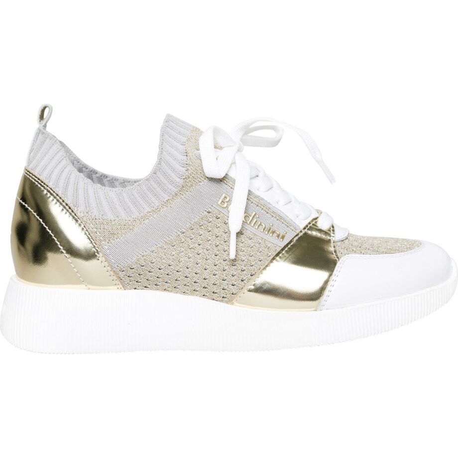 Mesh sneakers with leather details