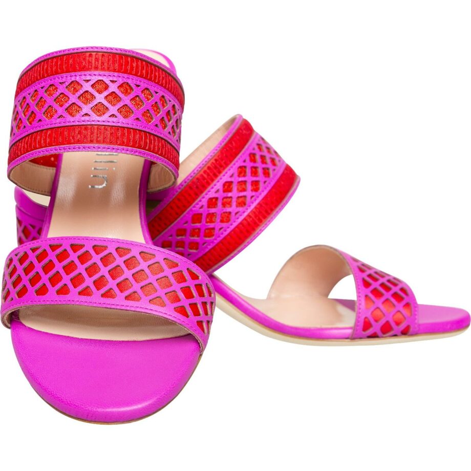 Sandals with double strap and net-look