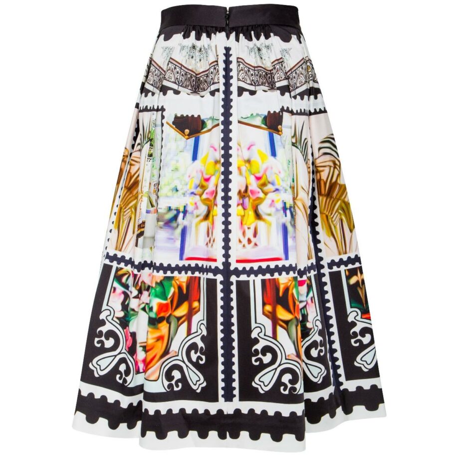 Midi-length skirt with ornamental print