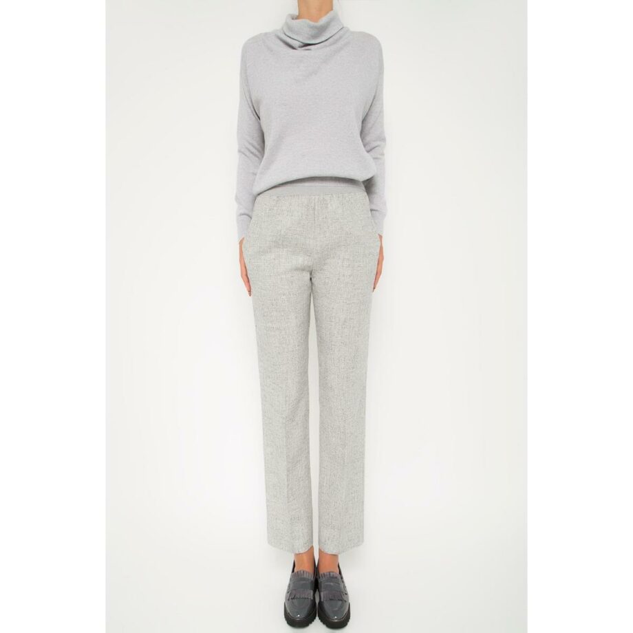 Hip-length cashmere pullover with turtle neck