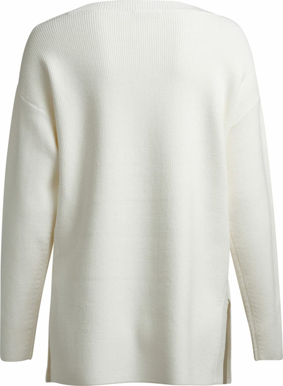 Long knit pullover with cut-out detail