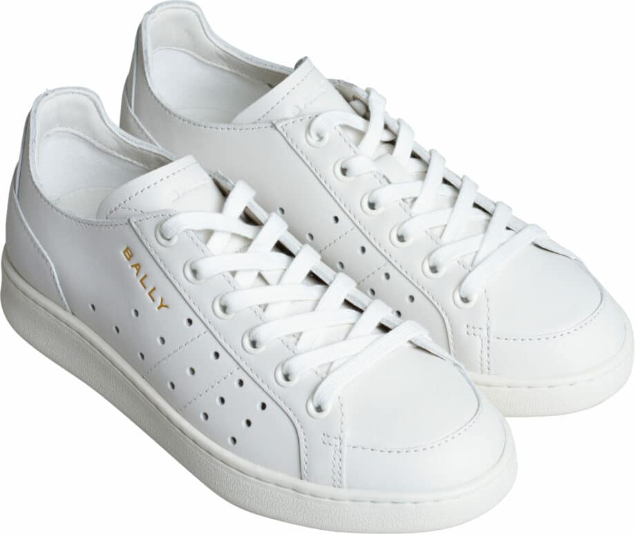 Leather sneakers with small logo detail