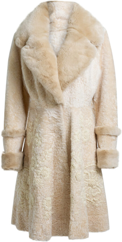 Reversible lambs fur coat - Image 5