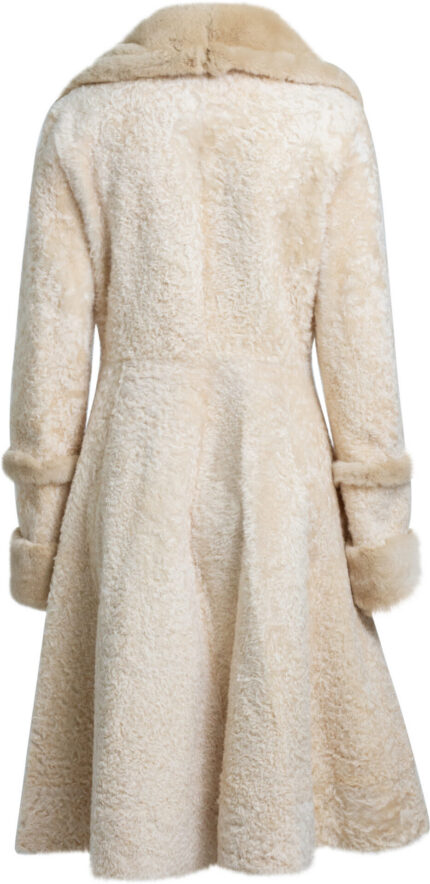 Reversible lambs fur coat - Image 4
