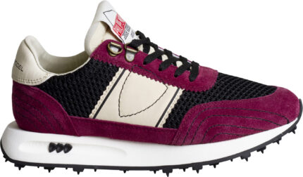 Sneaker im Materialmix mit Struktursohle