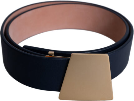 Breiter Ledergürtel mit geometrischer Metallschnalle – Bild 3