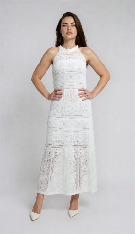 Weißes Häkel-Spitzen-Maxikleid mit Halterneck und A-Linie – Bild 2