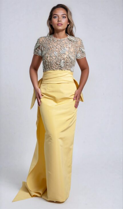 Abendkleid aus Seide mit besticktem Oberteil und skulpturalem Peplum – Bild 2