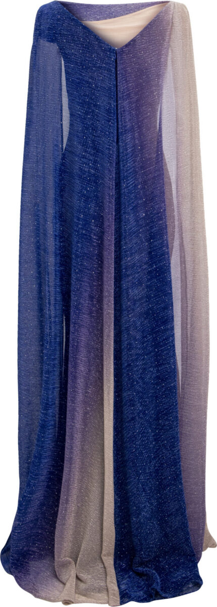 Abendkleid mit Cape und schimmernder Drapierung – Bild 3