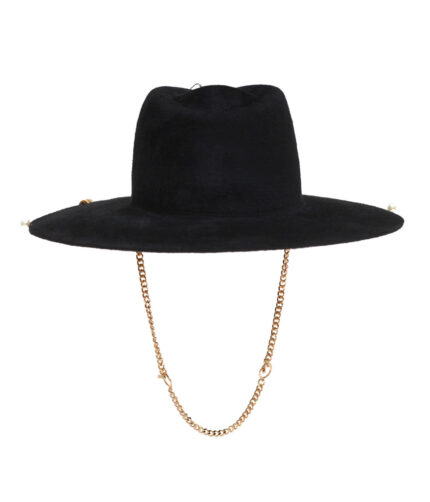 Schwarzer Fedora-Hut aus Filz mit Zierkette – Bild 3
