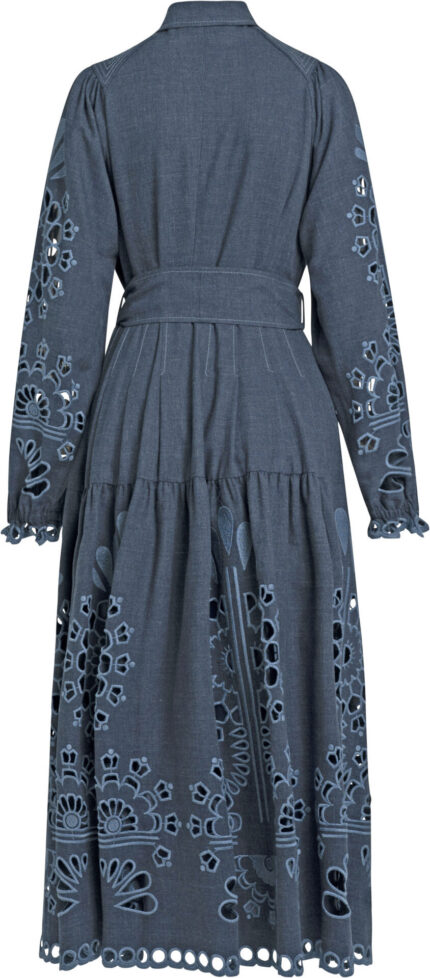 Denim-Midikleid mit Lochstickerei und Taillengürtel – Bild 3