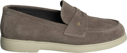 Elegant Suede Loafers with Gold-Tone Logo and Contrasting Sole