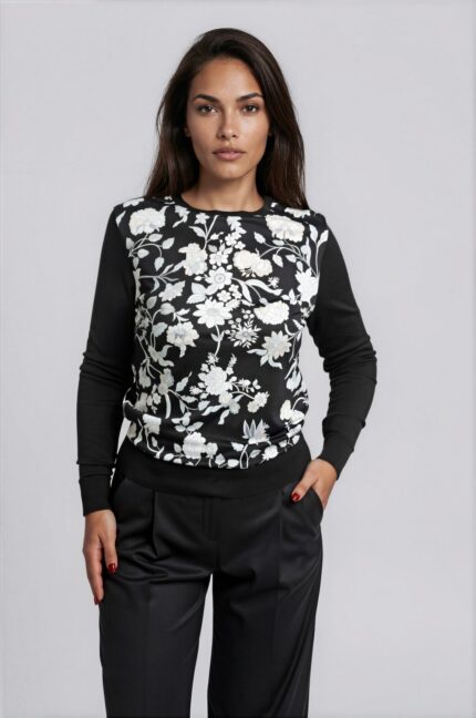 Pullover mit floralem Frontprint – Bild 2