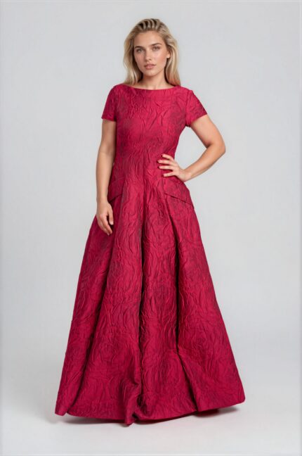 Bodenlanges Abendkleid mit floraler Reliefstruktur – Bild 2